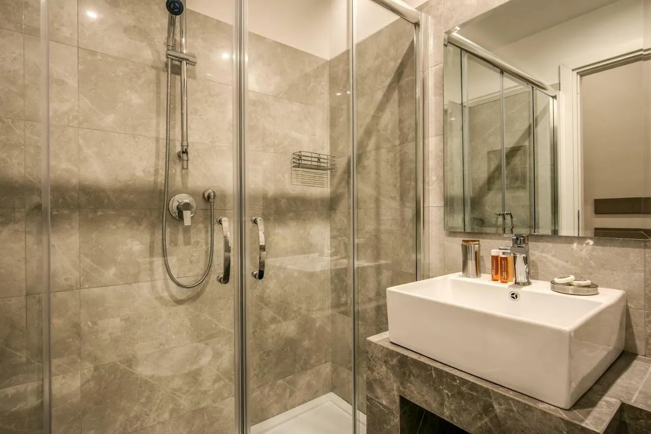 Guest house La Maison D'Art Vite Hotel Rome Italy